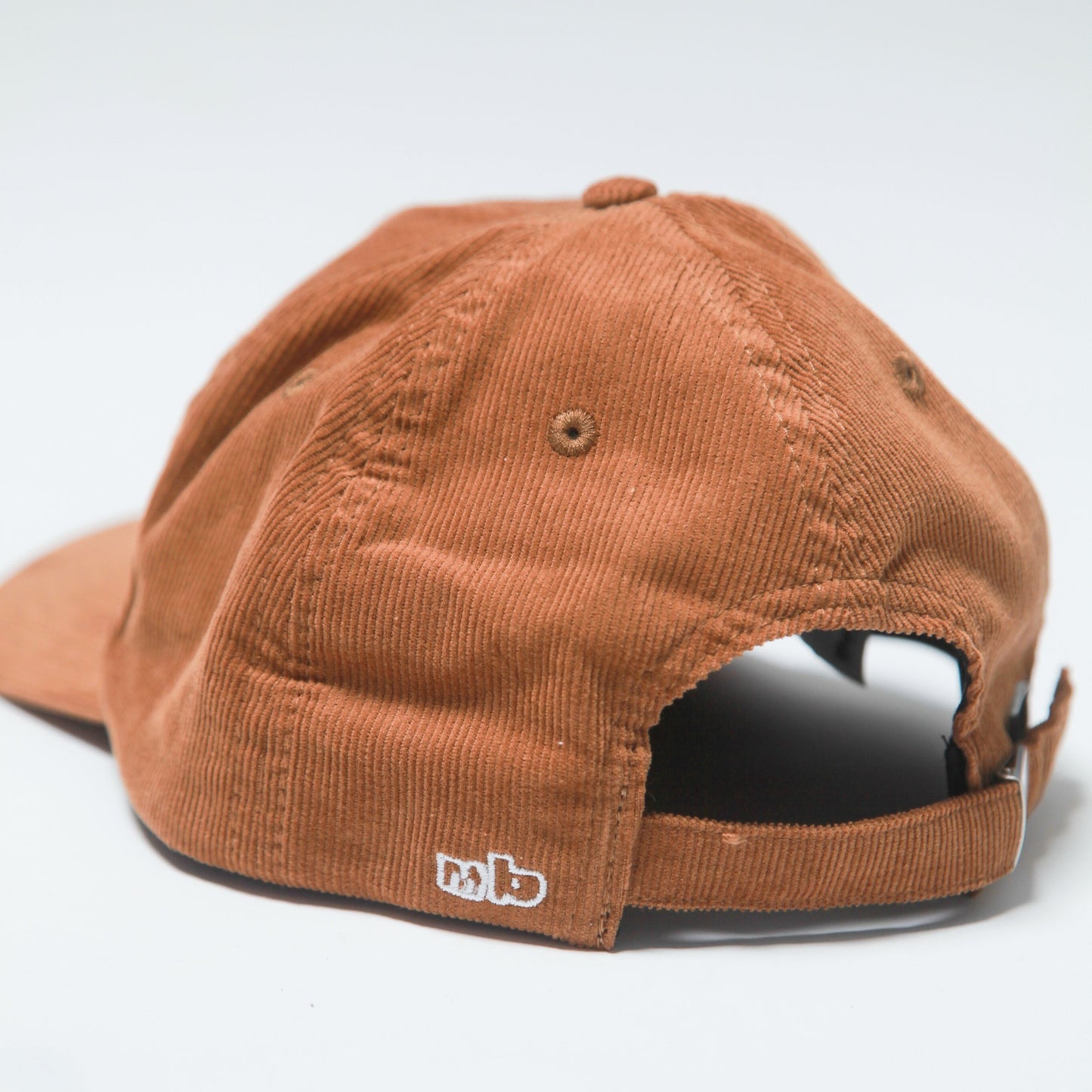 Magic Boots Caramel Cap