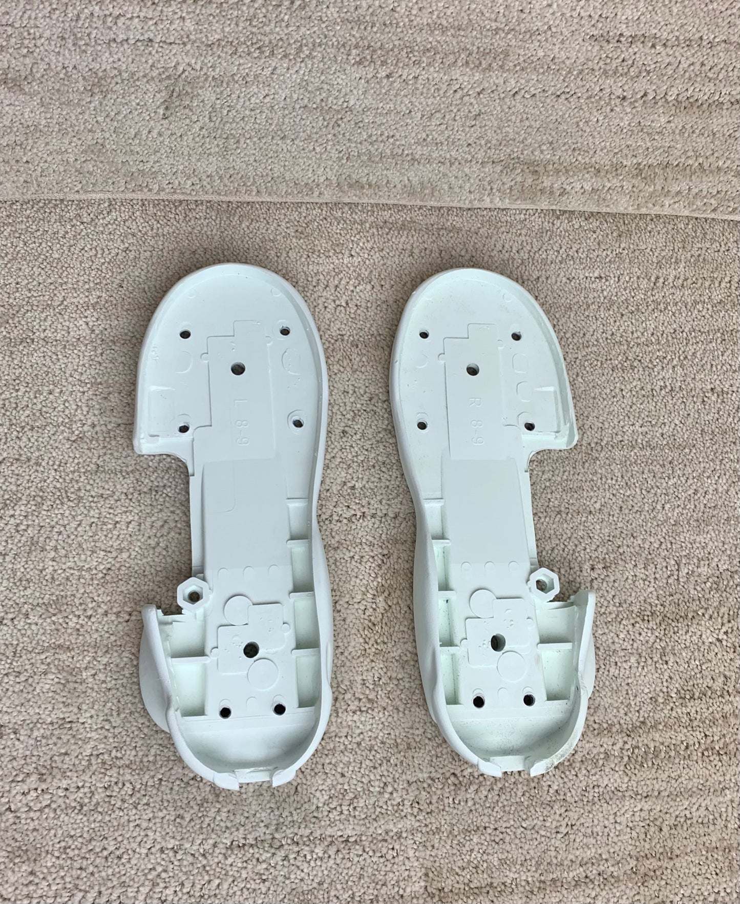 Razors Cult Stock Plates - Nearly White (8-11us)