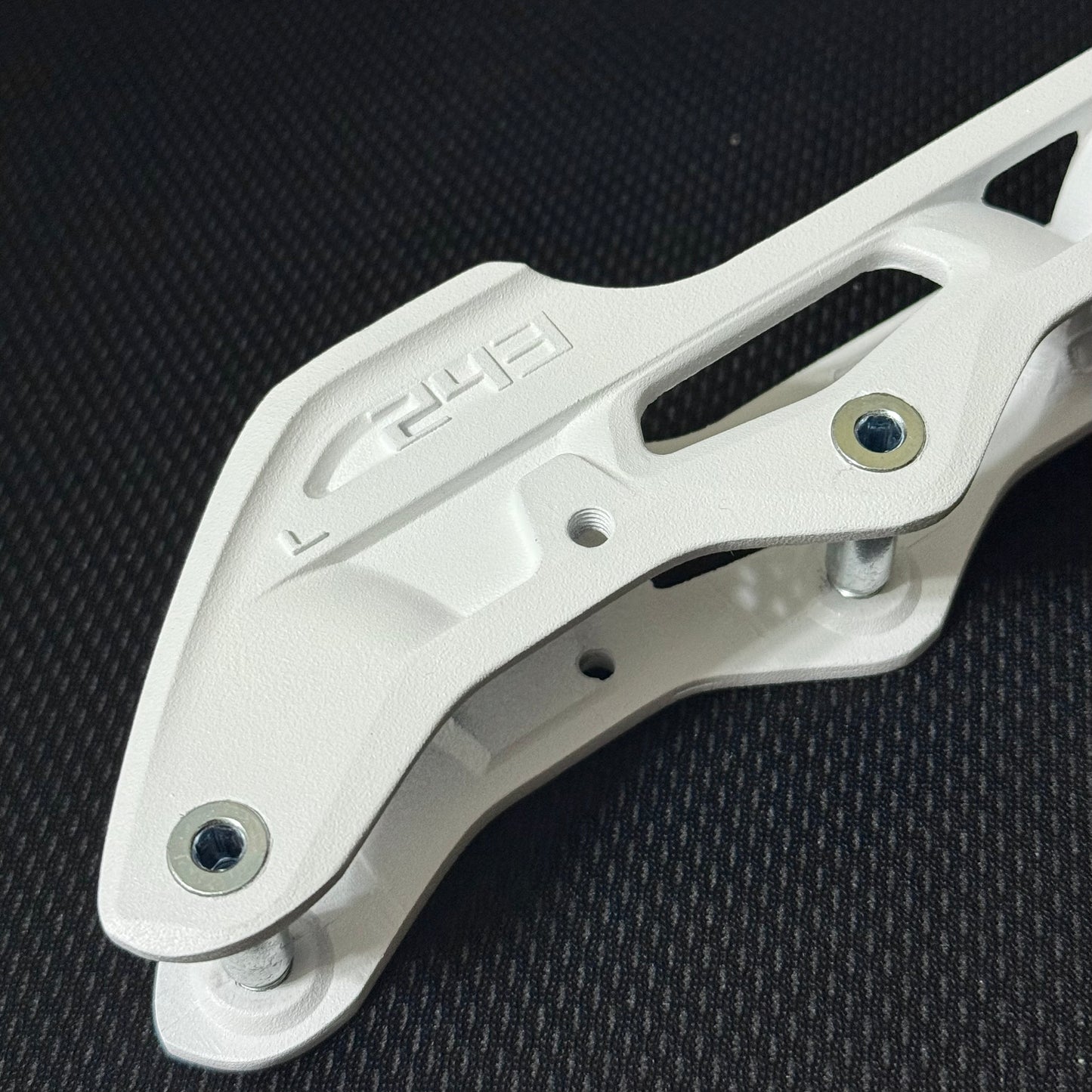 **Stock Condtion** Powerslide Trinity Elite Casted AL White 4X80 Frame (243mm wheel base)