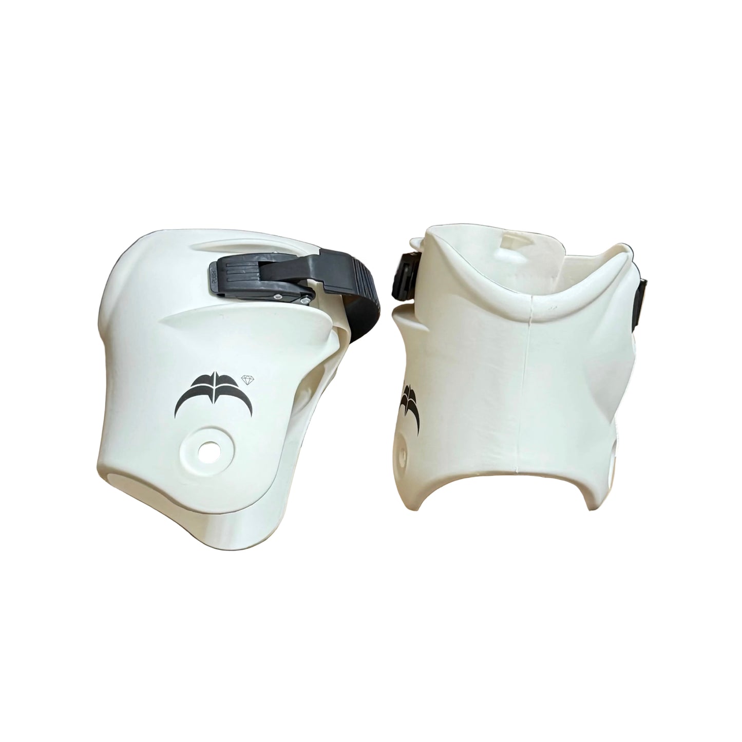 Razors Replacement V-Cut Cuff - White with Black Buckles