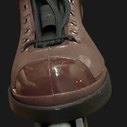 Roces Chestnut M12 Complete Skate (7us) *DISCOUNTED FOR FACTORY BLEMISH ON LEFT SKATE*