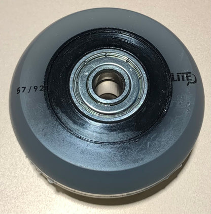 Ground Control Stock LITE Wheel 57mm 92a with Generic Bearings