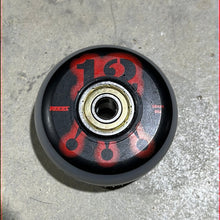 Load image into Gallery viewer, Roces Stock 70/30 Anniversary M12 Wheel with Abec 5 Bearings
