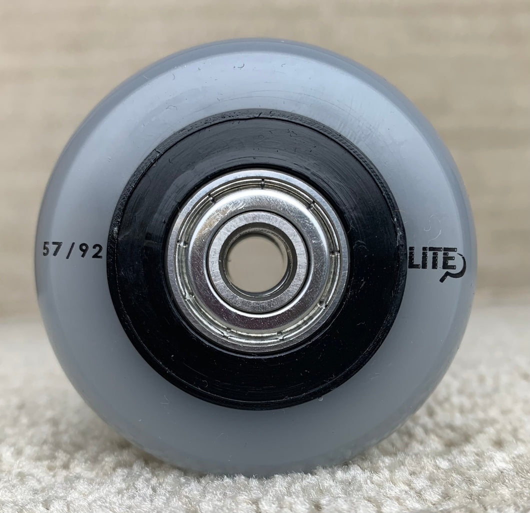 Ground Control Stock LITE Wheel 57mm 92a with Generic Bearings