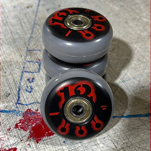 Roces Stock 70/30 Anniversary M12 Wheel with Abec 5 Bearings