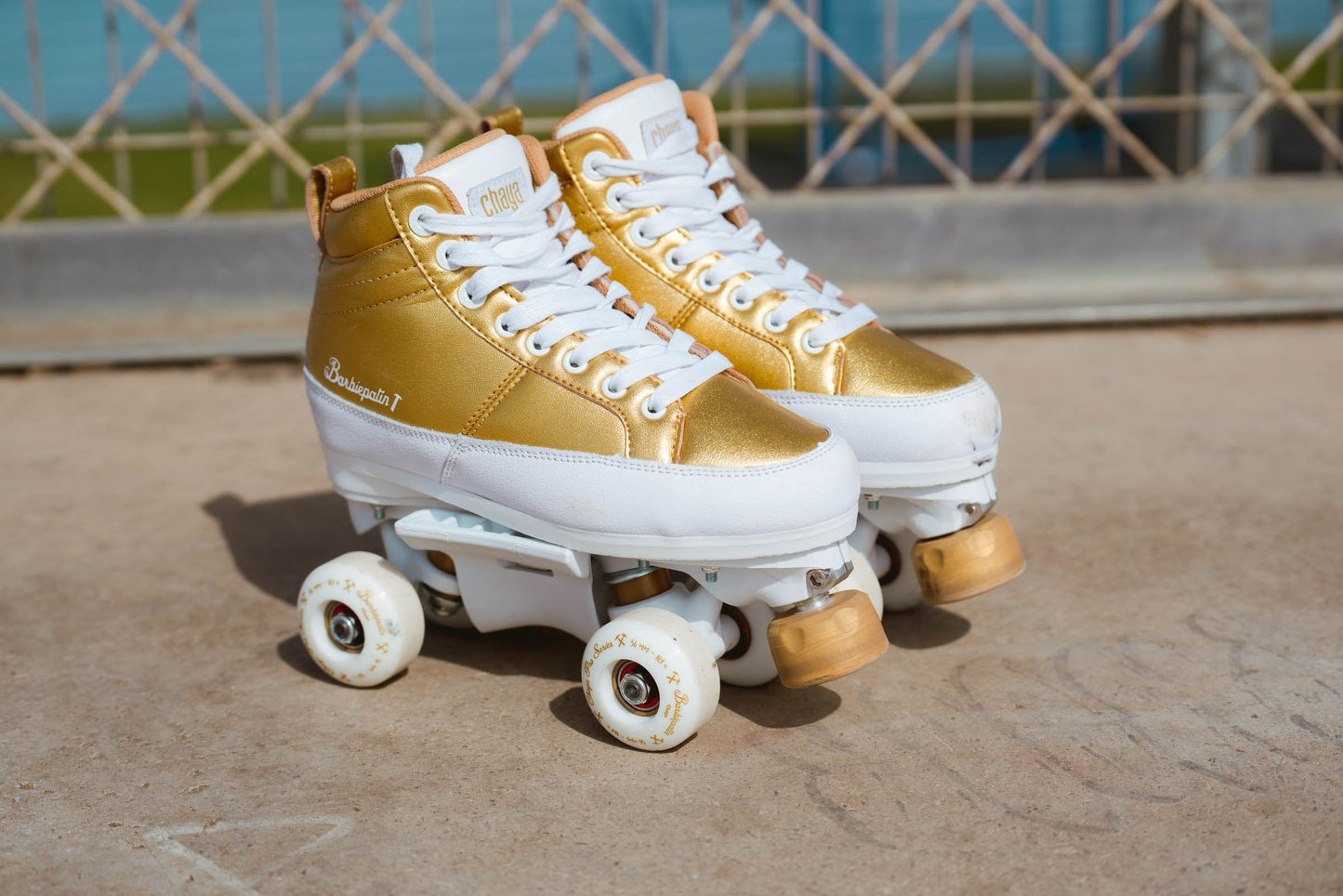 Chaya Kismet Barbie Patin - Gold QUAD Skate (6-10us Women)