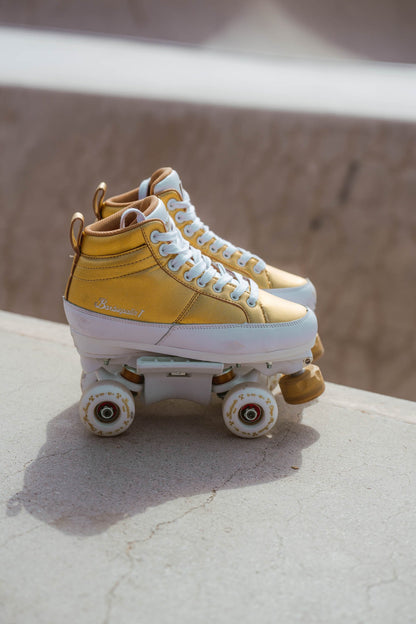 Chaya Kismet Barbie Patin - Gold QUAD Skate (6-10us Women)