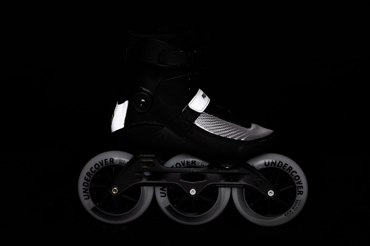 Powerslide Swell Nite 125 featuring the 3D Adapt Liner (Discounted for Original Boxes Damaged in Transit)