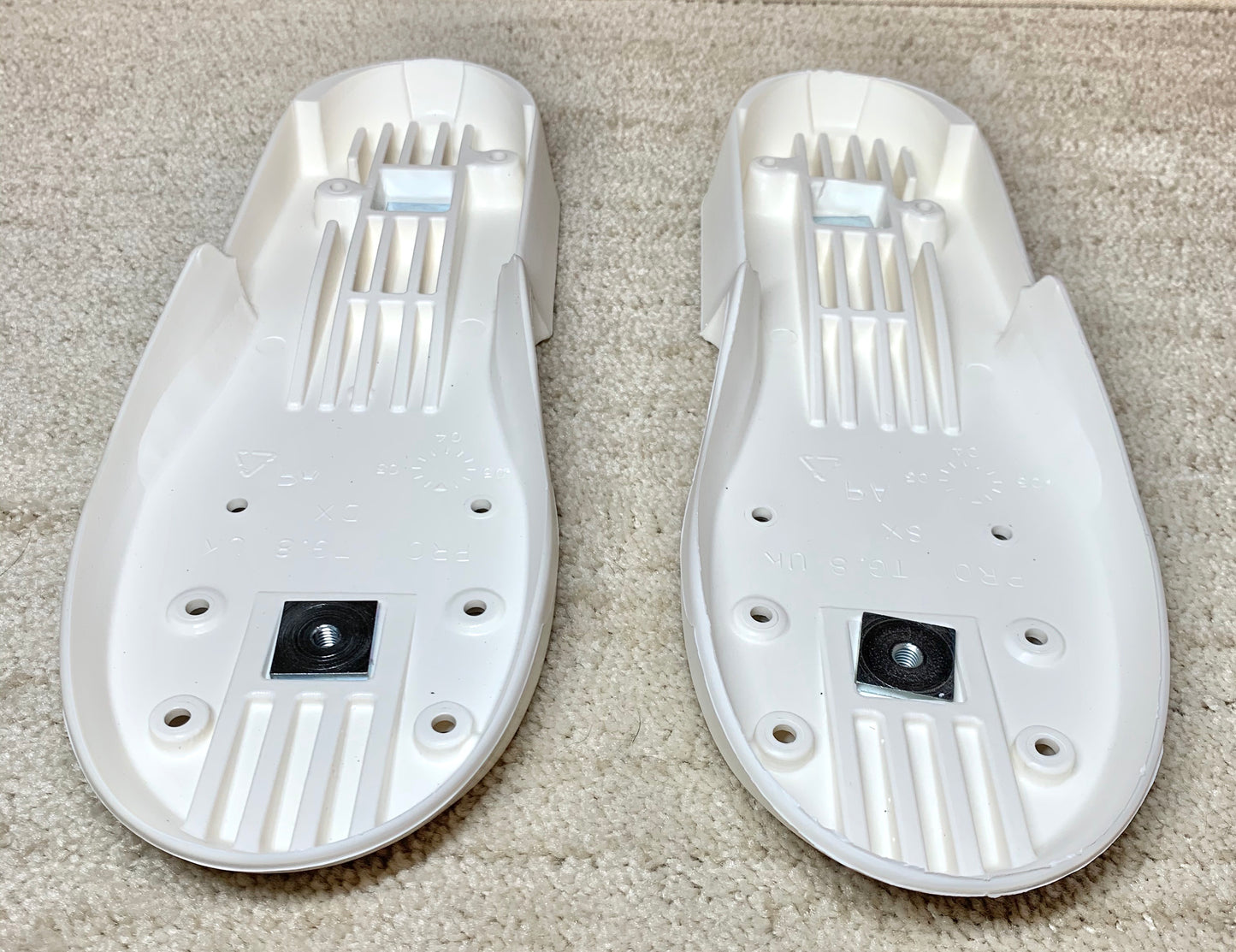 Roces M12 / V13 Replacement Soulplates (Bone White)