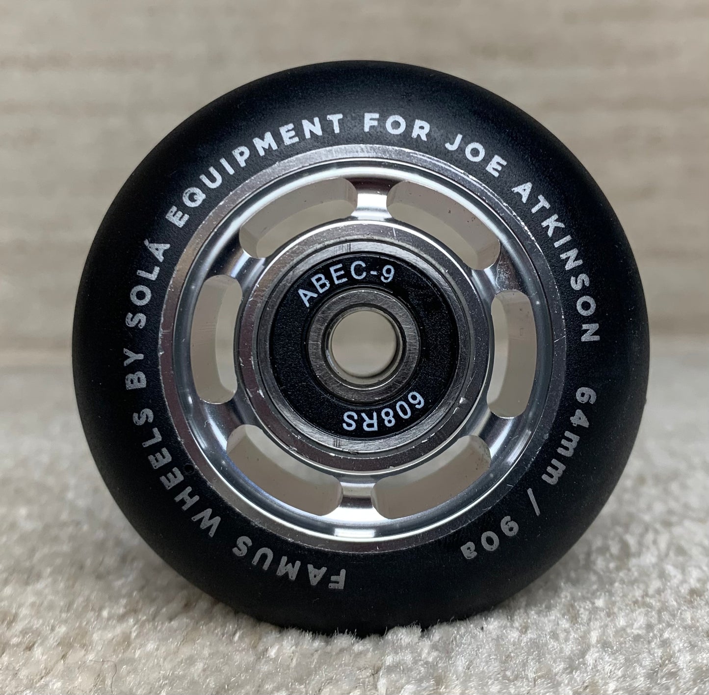 Famus Joe Atkinson Pro Wheels with Abec 9 Bearings (64mm, 4 pack)