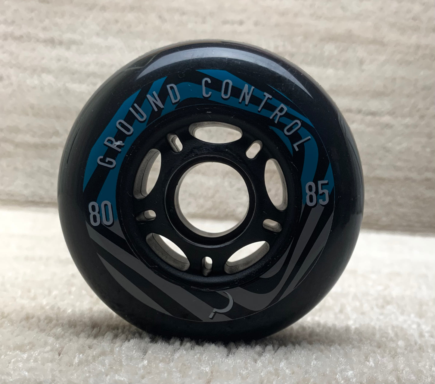 Ground Control Black Wheel 80mm 85a (4pk)