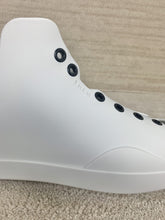 Load image into Gallery viewer, Them Skates 909 White Shell Only (Newest Edition)