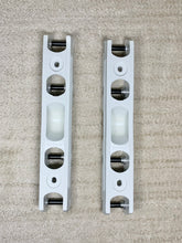 Load image into Gallery viewer, Them Street Frame - White - CLEARANCE
