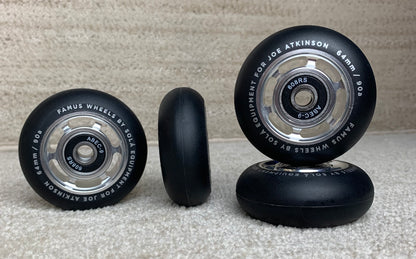 Famus Joe Atkinson Pro Wheels with Abec 9 Bearings (64mm, 4 pack)